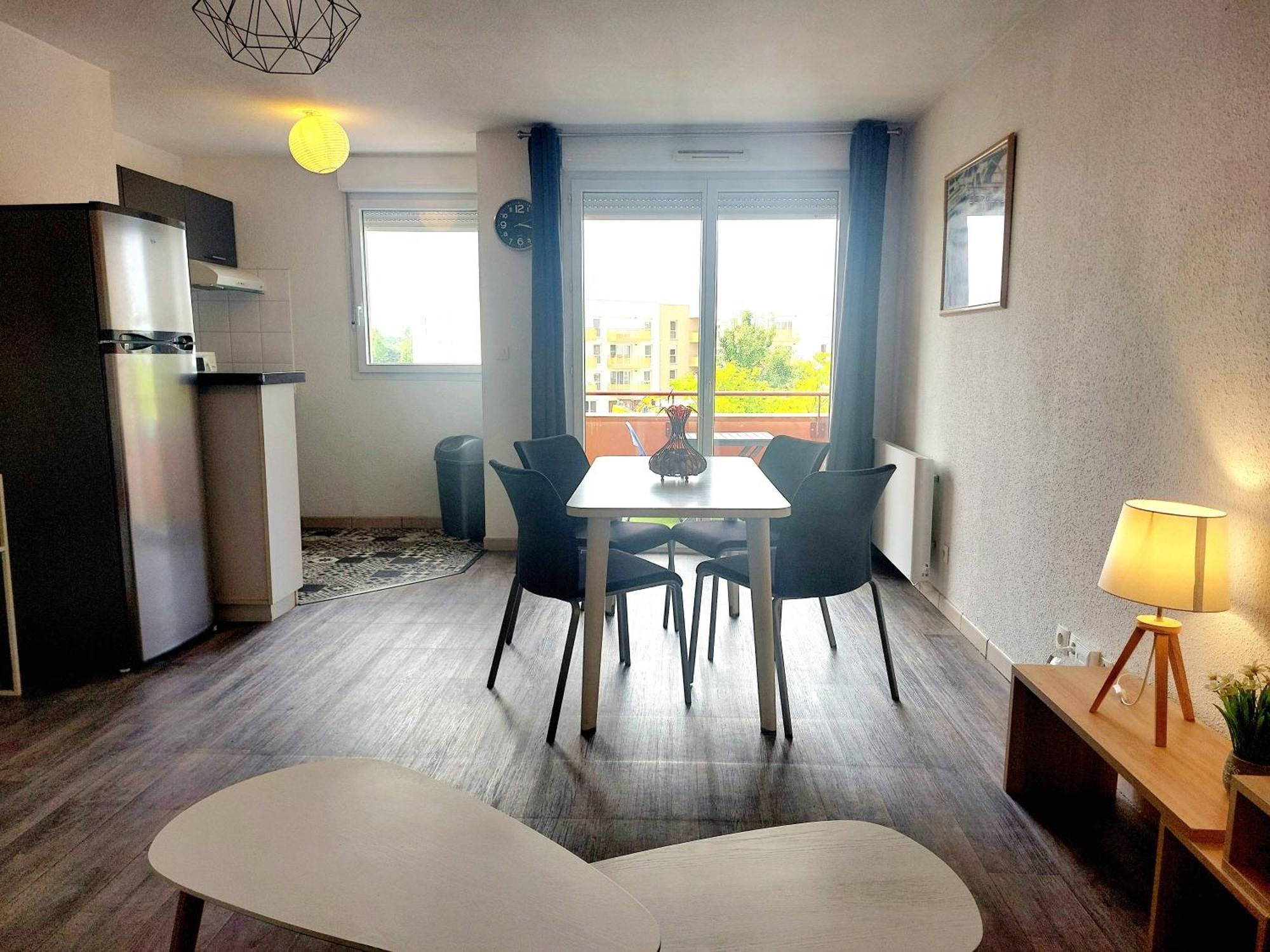 Apartamento Le Montauriol - Logement Avec Terrasse - Piscine -Tennis - Place De Parking Privee Montauban Exterior foto